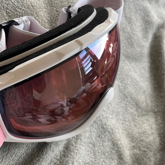 💕 PINK WOMAN’S SNOW MOBILE SKI SNOWBOARDING SNOW ACTIVITIES GOOGLES *NEW* - Picture 13 of 14